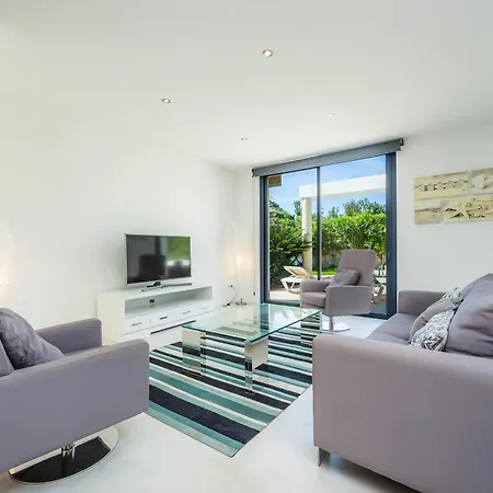 Oasis N' Aguait Villa *