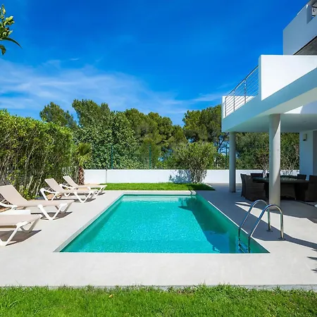 Oasis N' Aguait Villa